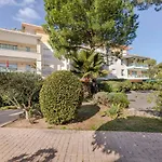 Lägenhet Le Clos Saens-3 By Interhome