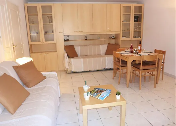 Le Clos Saens-3 By Interhome * سانت أي جولف